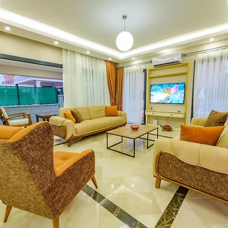 Charming With Central Location In 빌라 페티예